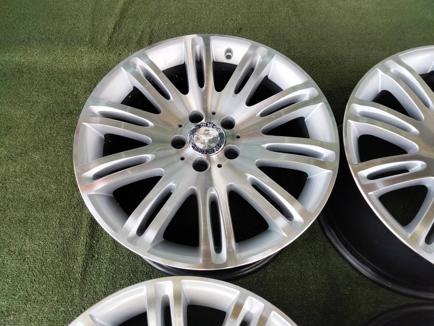 ล้อมือสองแท้ W211 10 spoke 18" avantgarde