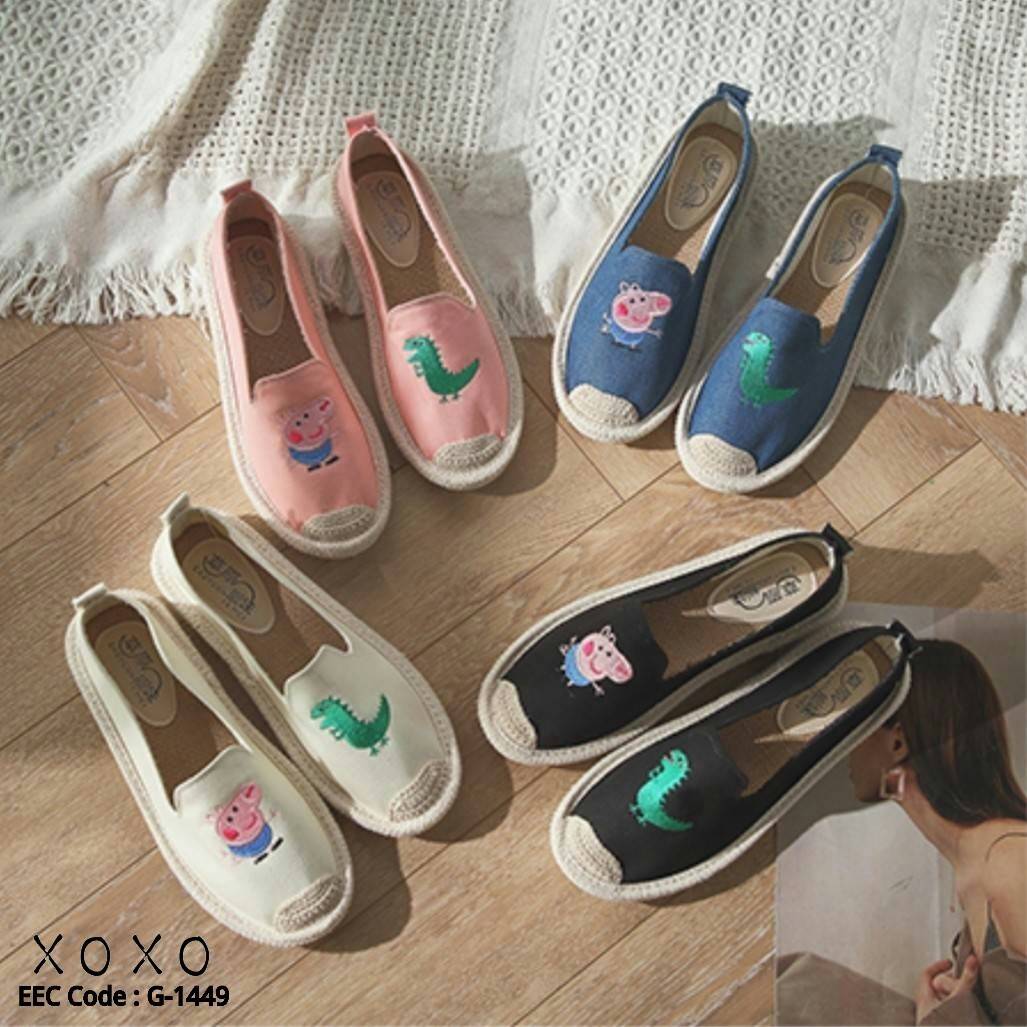 รองเท้าผ้าใบแบบสวมแต่งลายดุ๊กดิ๊ก (สีน้ำเงิน)