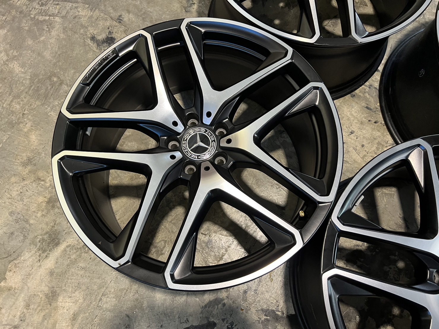 ล้อเบนซ์แท้ AMG FORGE GLE 63 W167 21" น้ำหนักเบา