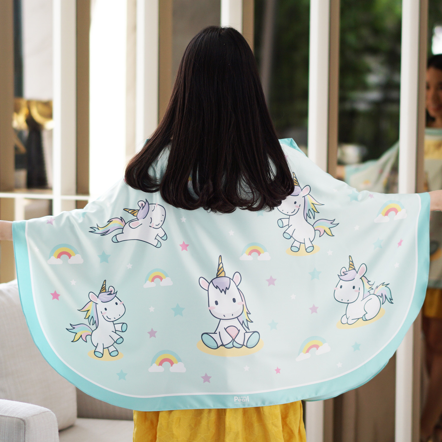 ผ้าคลุมให้นม สั่งทำใส่ชือ ลาย Unicorn - Mint