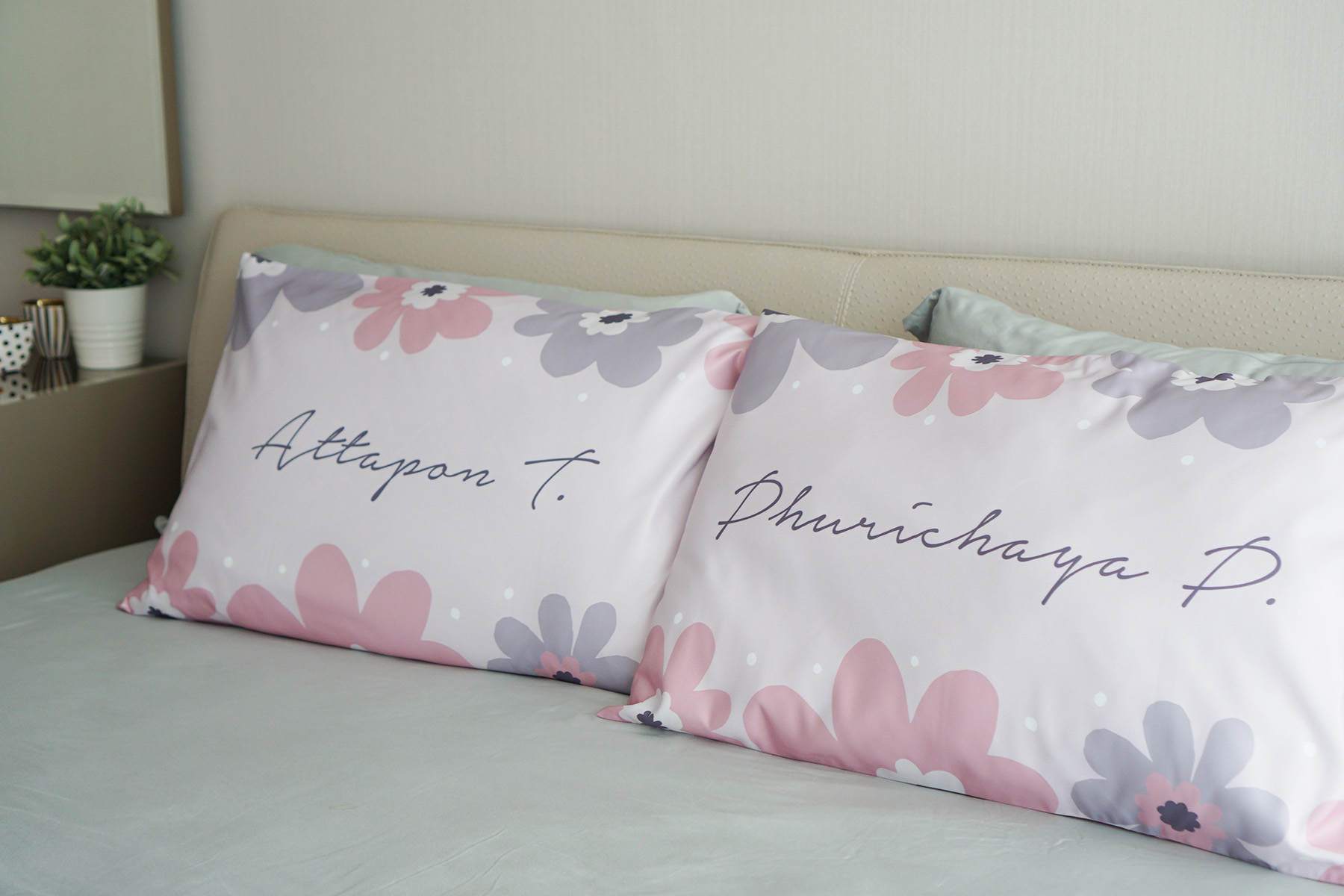 ปลอกหมอนหนุนคู่ พิมพ์ลายเต็มผืน Big Flower - Pink
