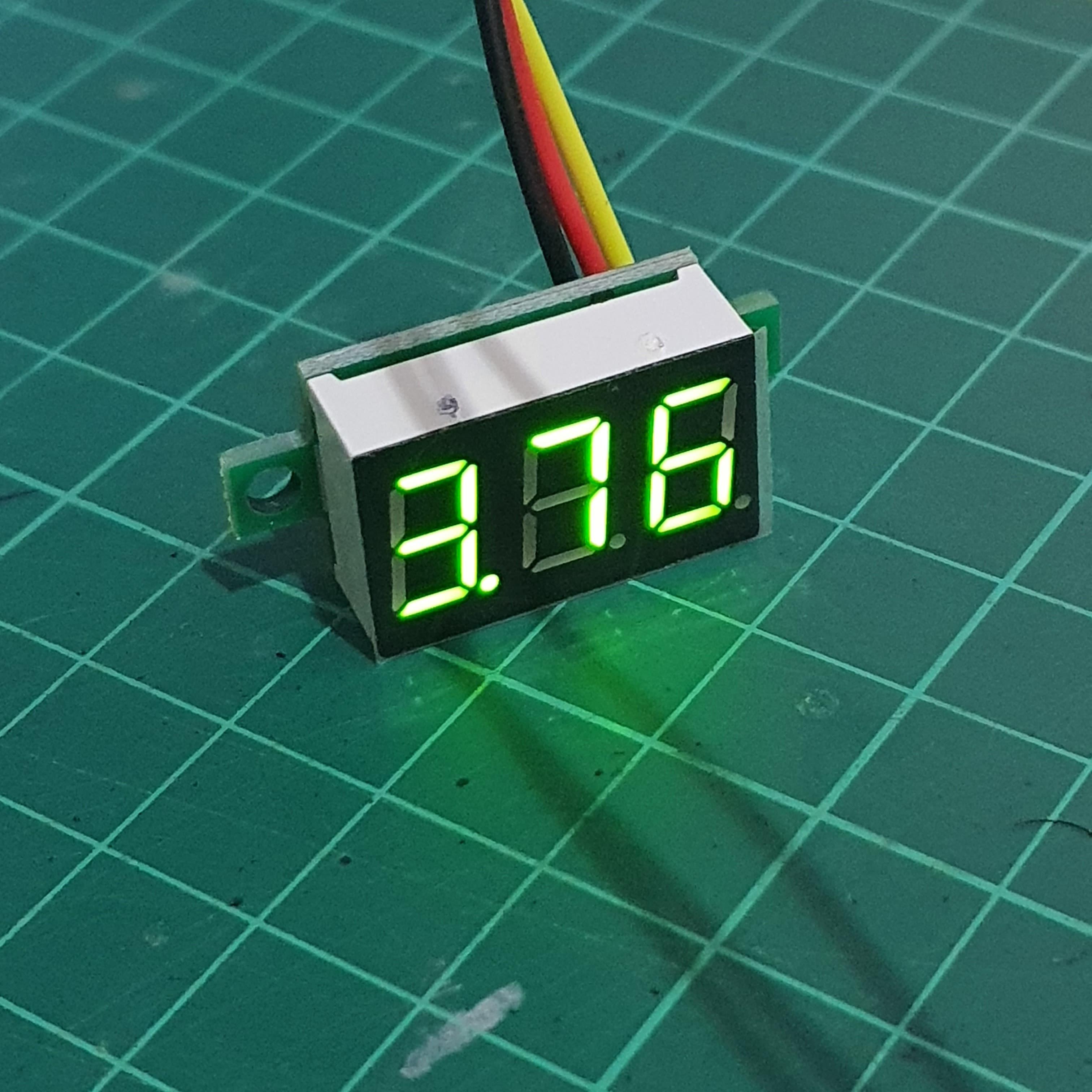 Voltmeter Digital Display 0.36'' DC 0-32V (GREEN)