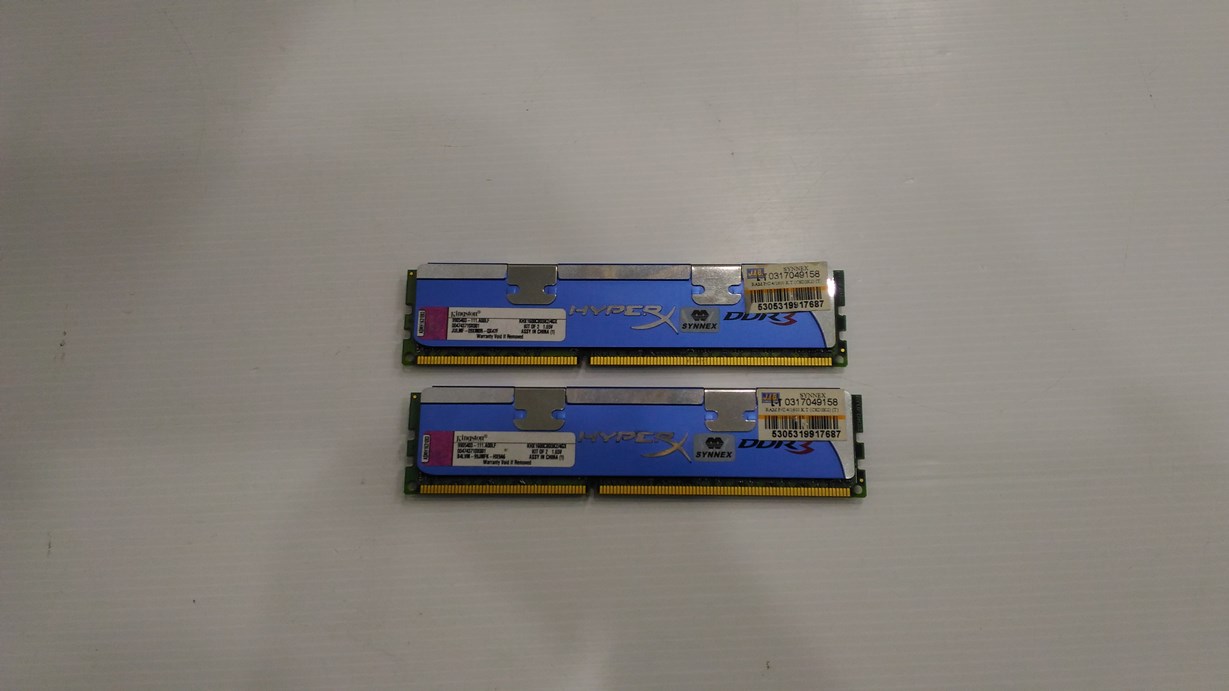 KINGSTON Hyper X DDR-3 4GB. 2X2