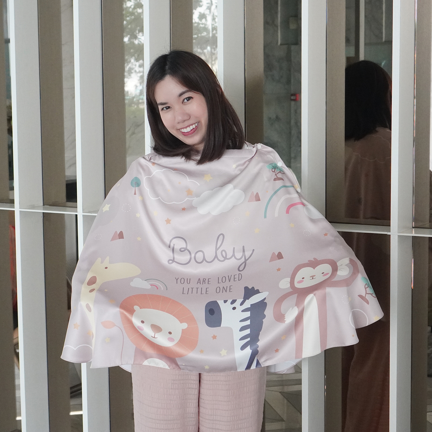 ผ้าคลุมให้นม (รุ่นมีกระดุม ถอดโครงได้) พร้อมส่ง ลาย Safari - Brown