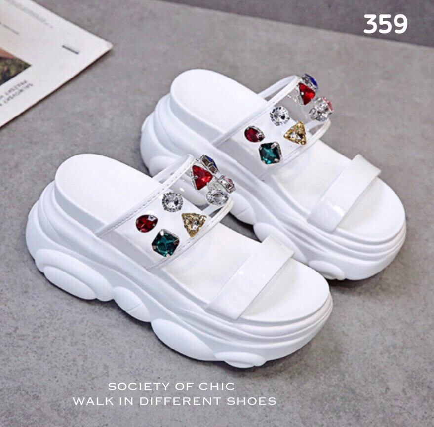 รองเท้าแตะเสริมส้นสไตล์Sportแต่งเพชร (สีขาว)
