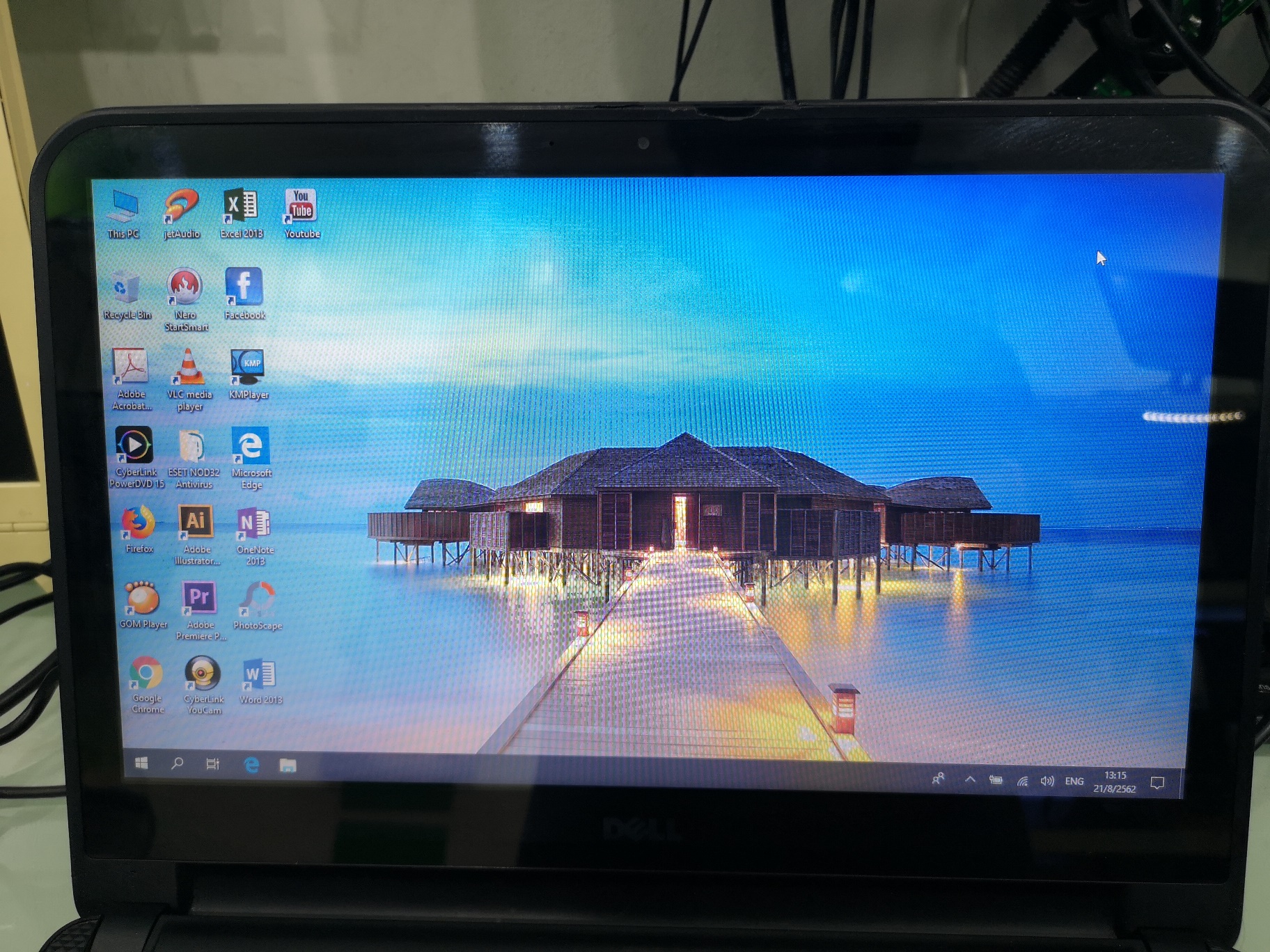 DELL Inspiron 3421