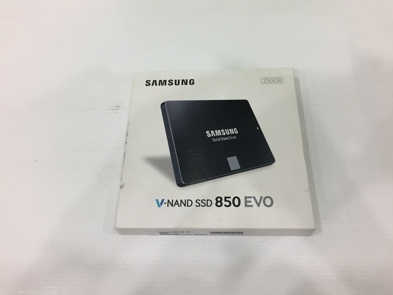 SAMSUNG 850 Evo 250GB. SSD
