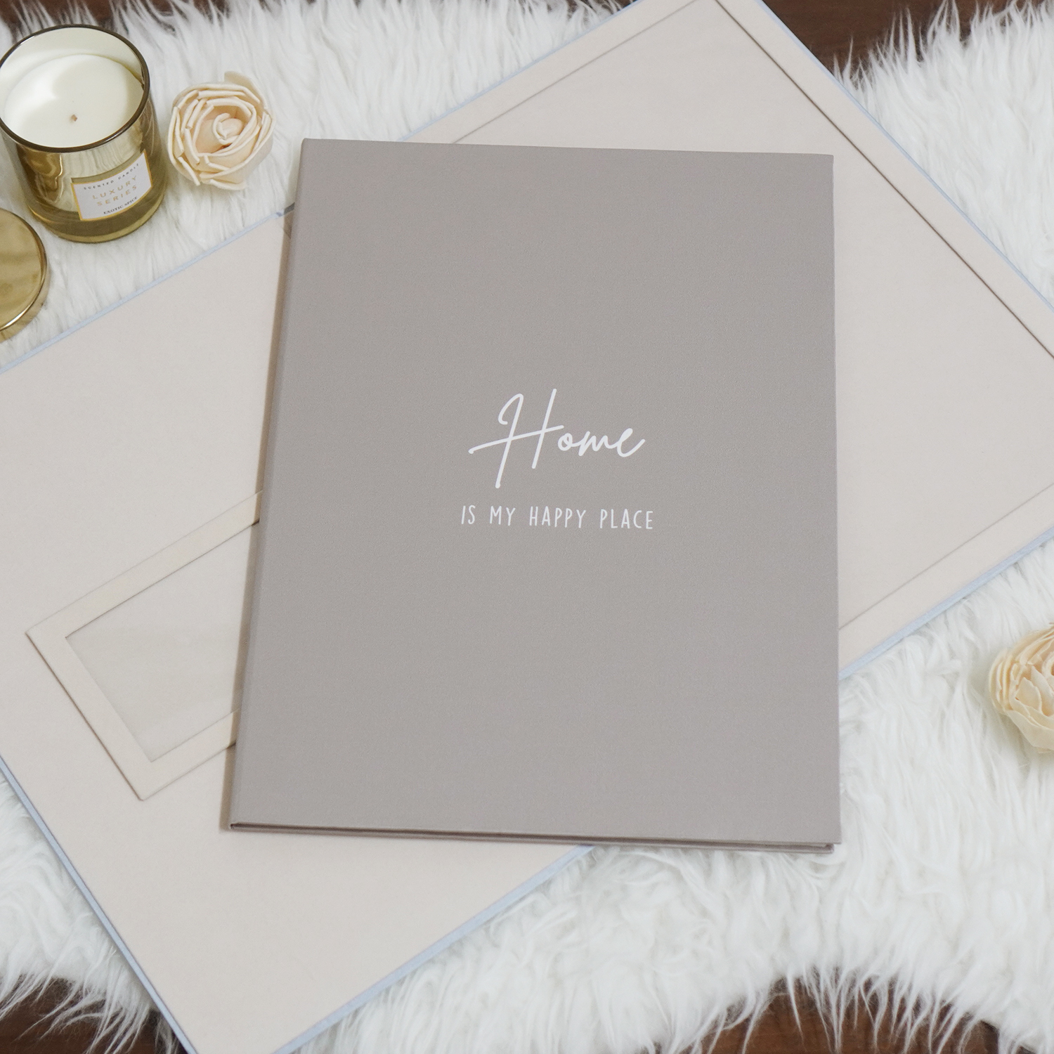 แฟ้มใส่โฉนดที่ดินและทะเบียนบ้าน แบบพร้อมส่ง ลาย Minimal - สี Taupe (ใส่โฉนด 1 ช่อง ใส่ทะเบียนบ้าน 1 ช่อง)