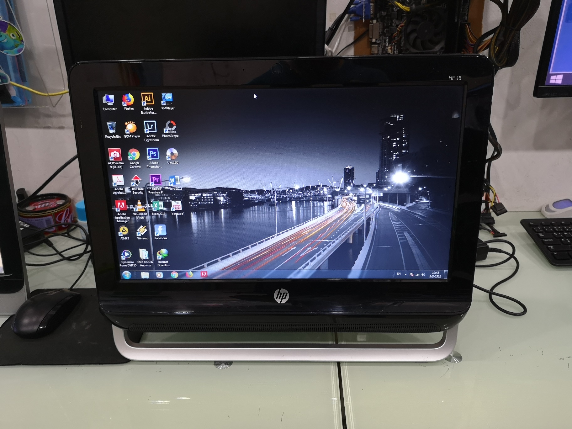 AIO HP 18-1300l