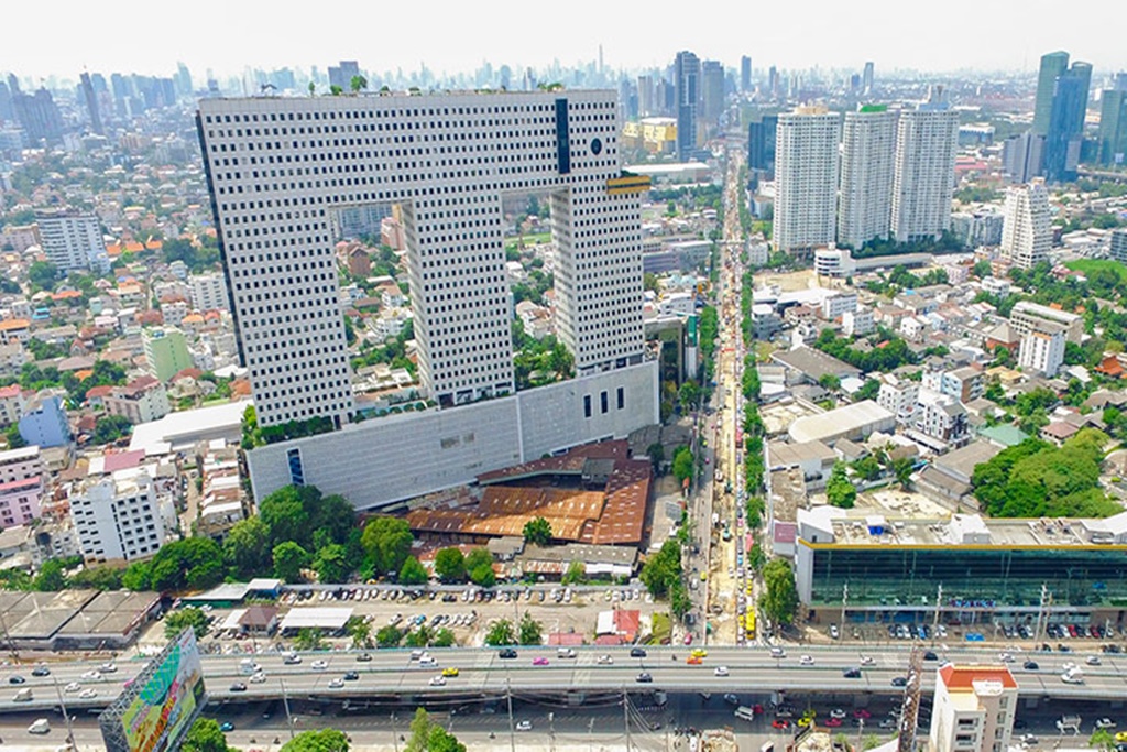 ขายโรงแรม 3 ดาว ขนาด 42 ห้องพัก ใกล้ตึกช้าง กรุงเทพฯ [ขายแล้ว]