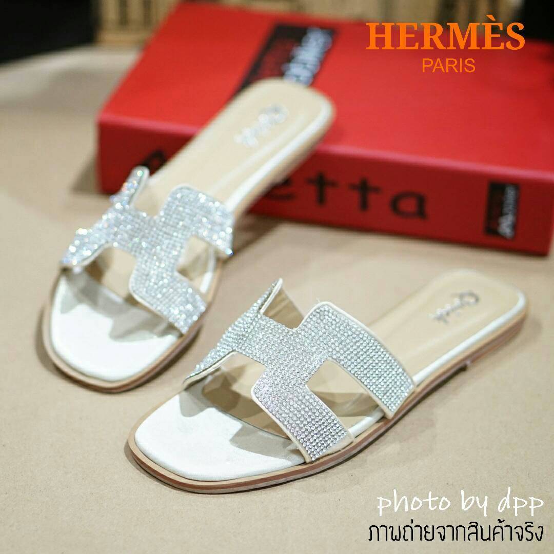 พร้อมส่ง : รองเท้าแตะHermesประดับเพชร (สีทอง)