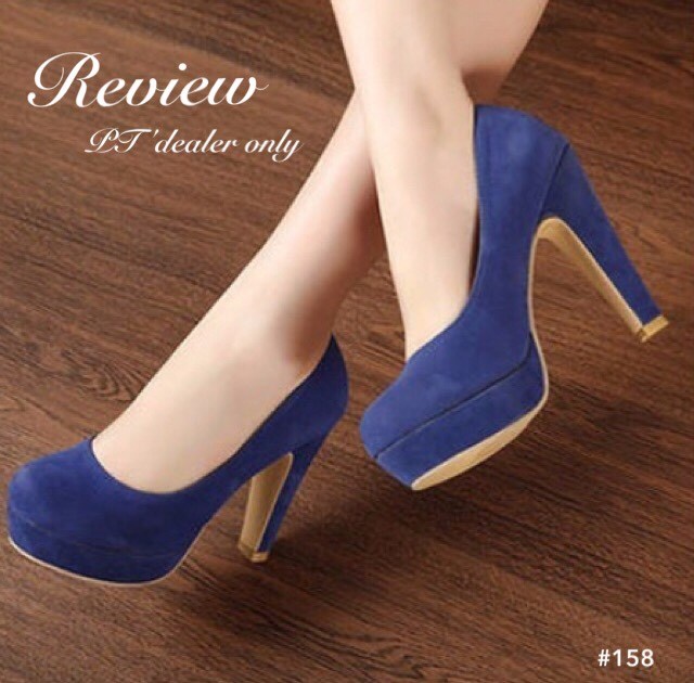 พร้อมส่ง : รองเท้าส้นสูงกำมะหยี่ (สีน้ำเงิน)