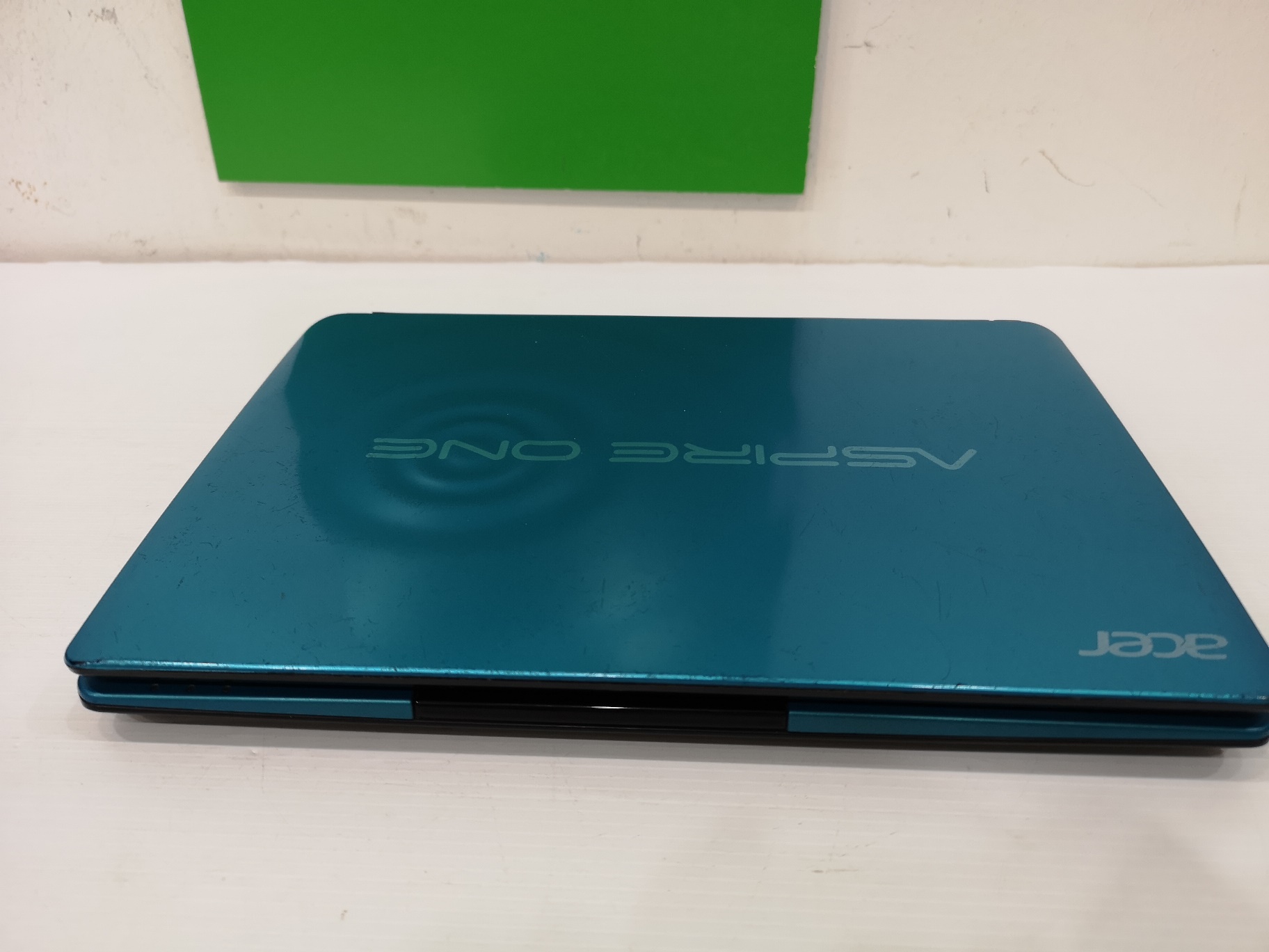 ACER Aspire One D270