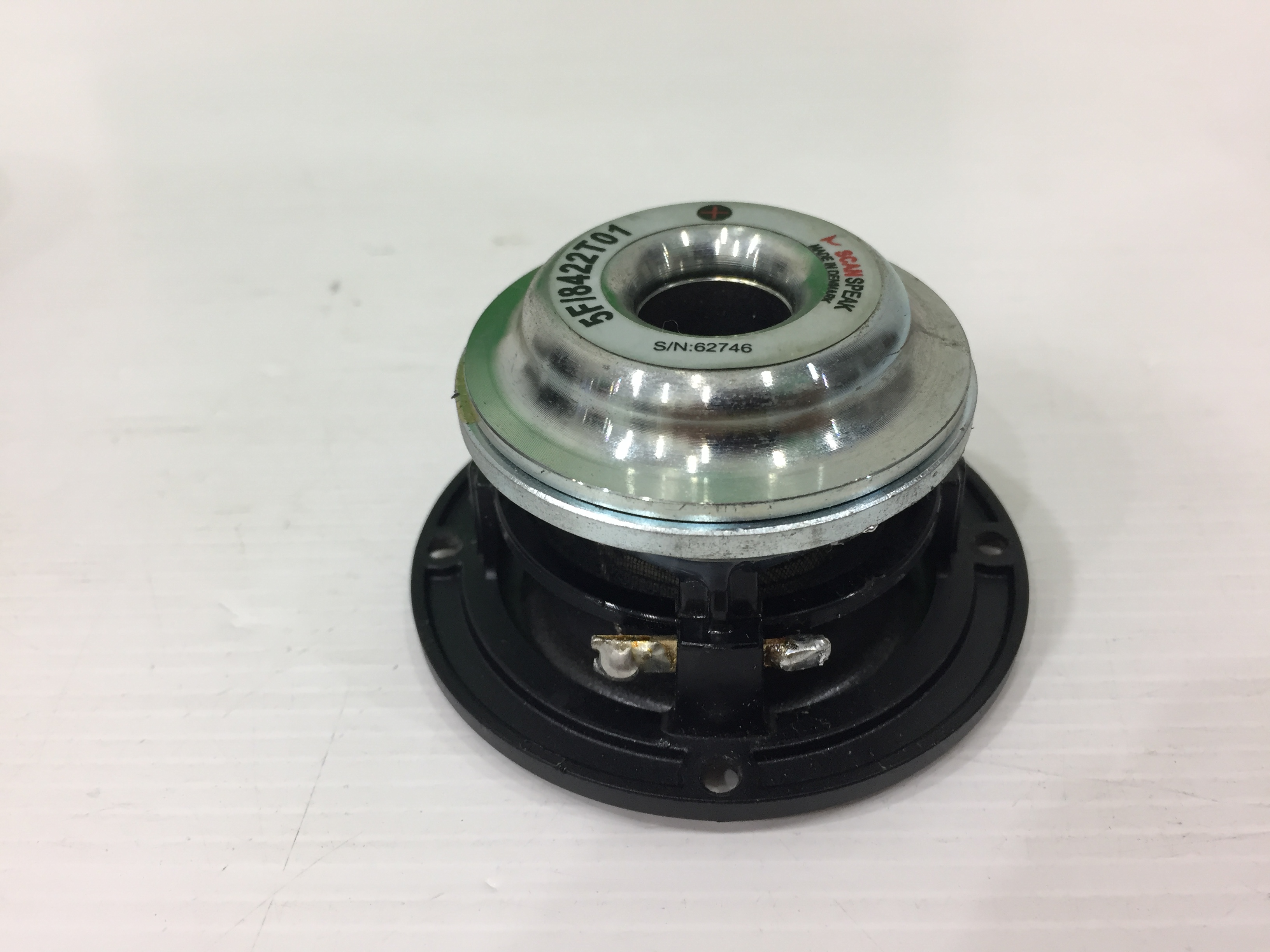 Scanspeak Discovery 5F/8422T-01 2" Full Range