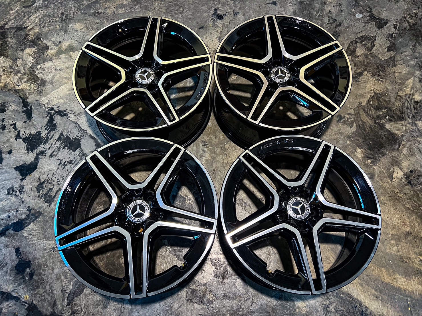 ล้อเบนซ์แท้ AMG 5 TAWIN SPOKE NEW 19"