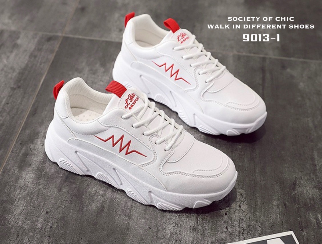 รองเท้าผ้าใบแต่งลายwave