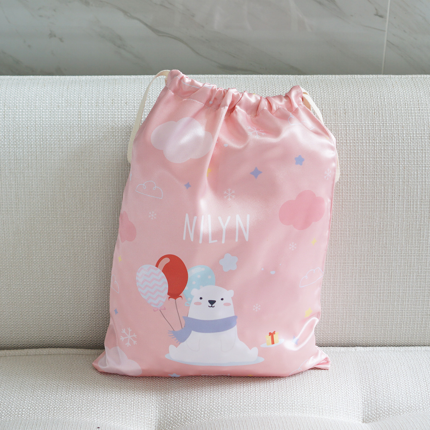 ถุงผ้าซาติน ไซส์ L สั่งทำใส่ชื่อ ลาย Polar Bear - Peach