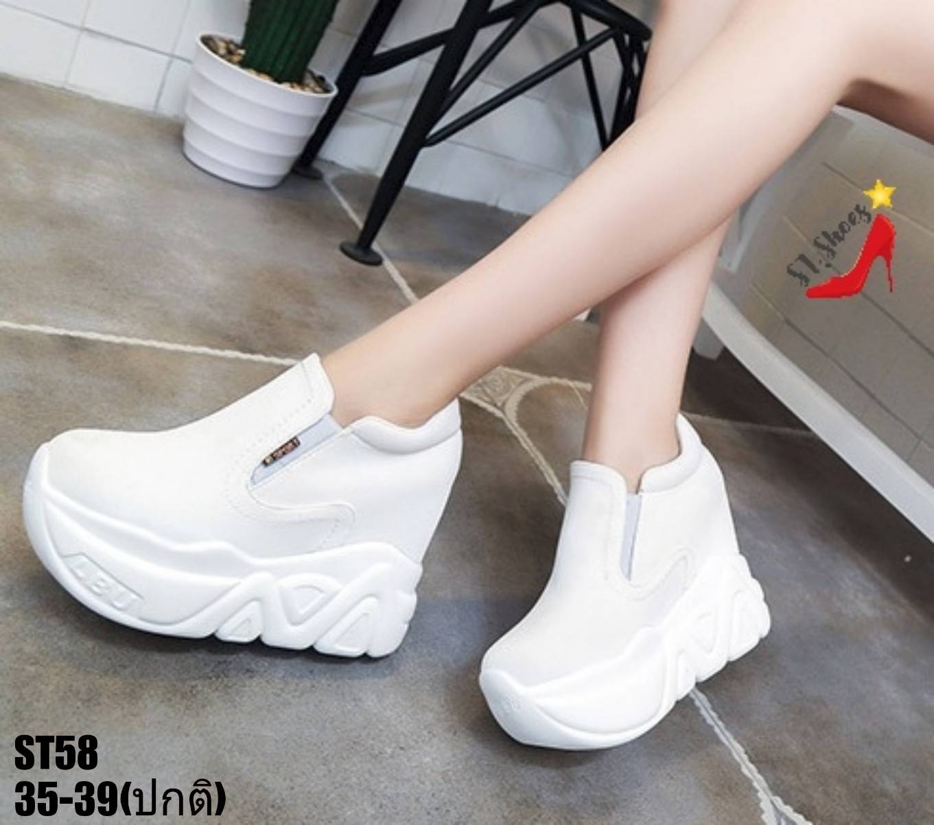 รองเท้าผ้าใบเสริมส้นบุนิ่มสไตล์แฟชั่นเกาหลี (สีขาว)