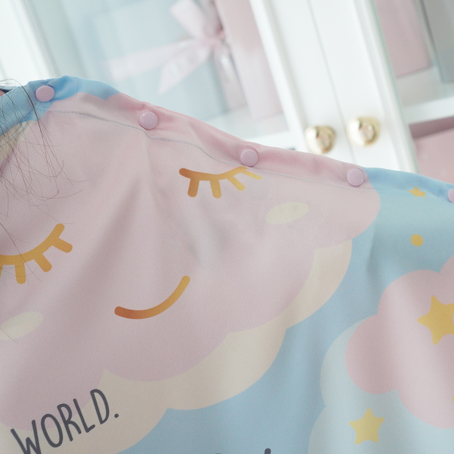 ผ้าคลุมให้นม 3in1 (รุ่นมีกระดุม ถอดโครงได้) แบบสั่งทำใส่ชื่อ ลาย Moon - Blue