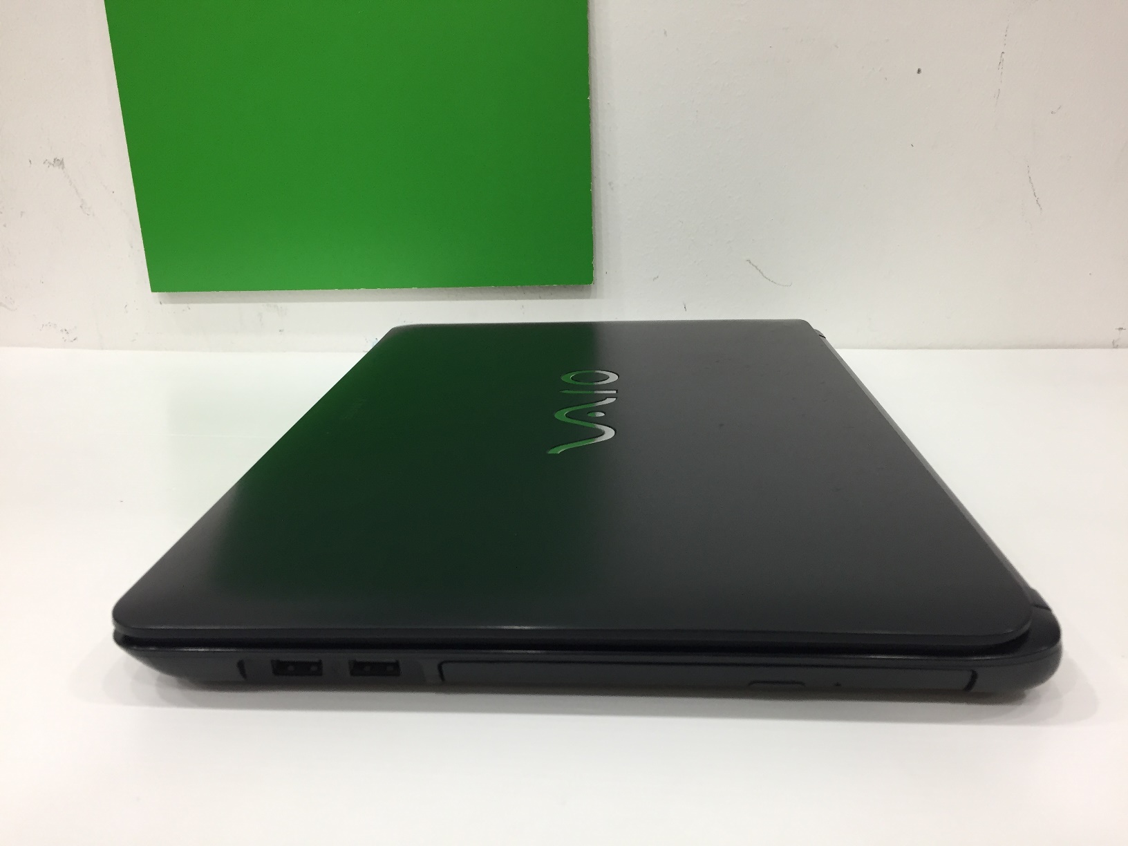 Sony VAIO SVF142C1WW