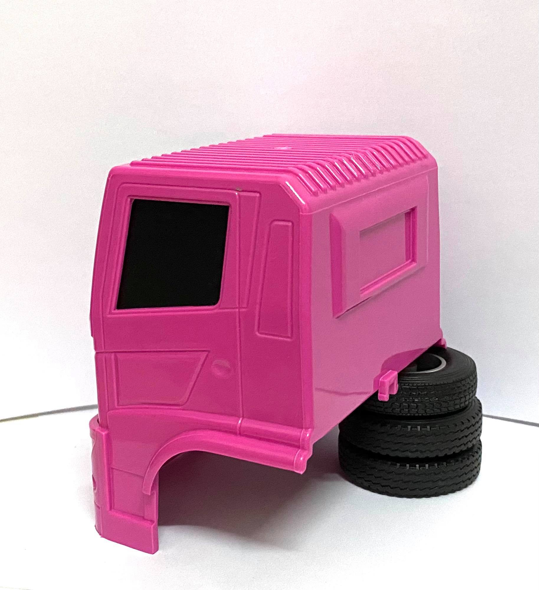 หม่ำโมเดล หัวรถบรรทุกพลาสติก 1/24 ได้ 1 หัว toy truck cap model หัวรถสิบล้อของเล่น ทำรถบรรทุกจำลอง หัวรถแห่