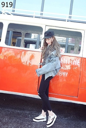 รองเท้าผ้าใบแฟชั่นแต่งลายchic (สีเทา)