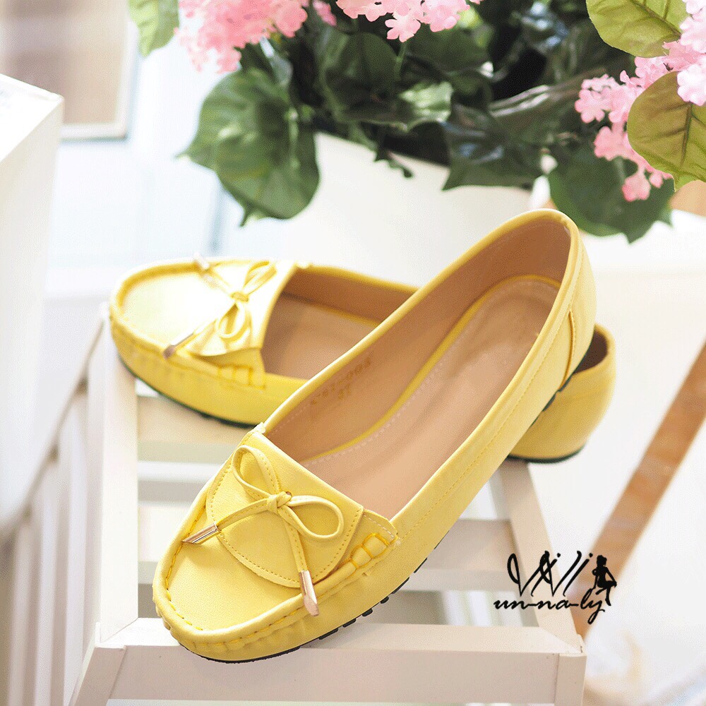 รองเท้า Loafer แต่งโบว์ (ชมพูอ่อน)