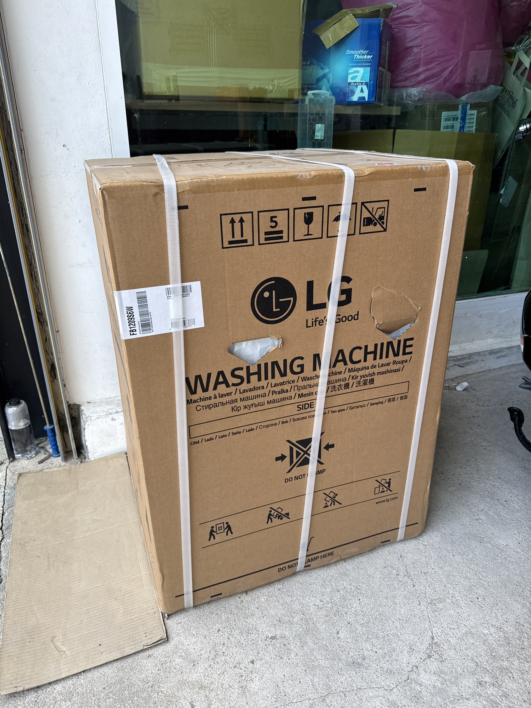 เครื่องซักผ้า LG washing machine รุ่น FB1209S6W 9.0kg