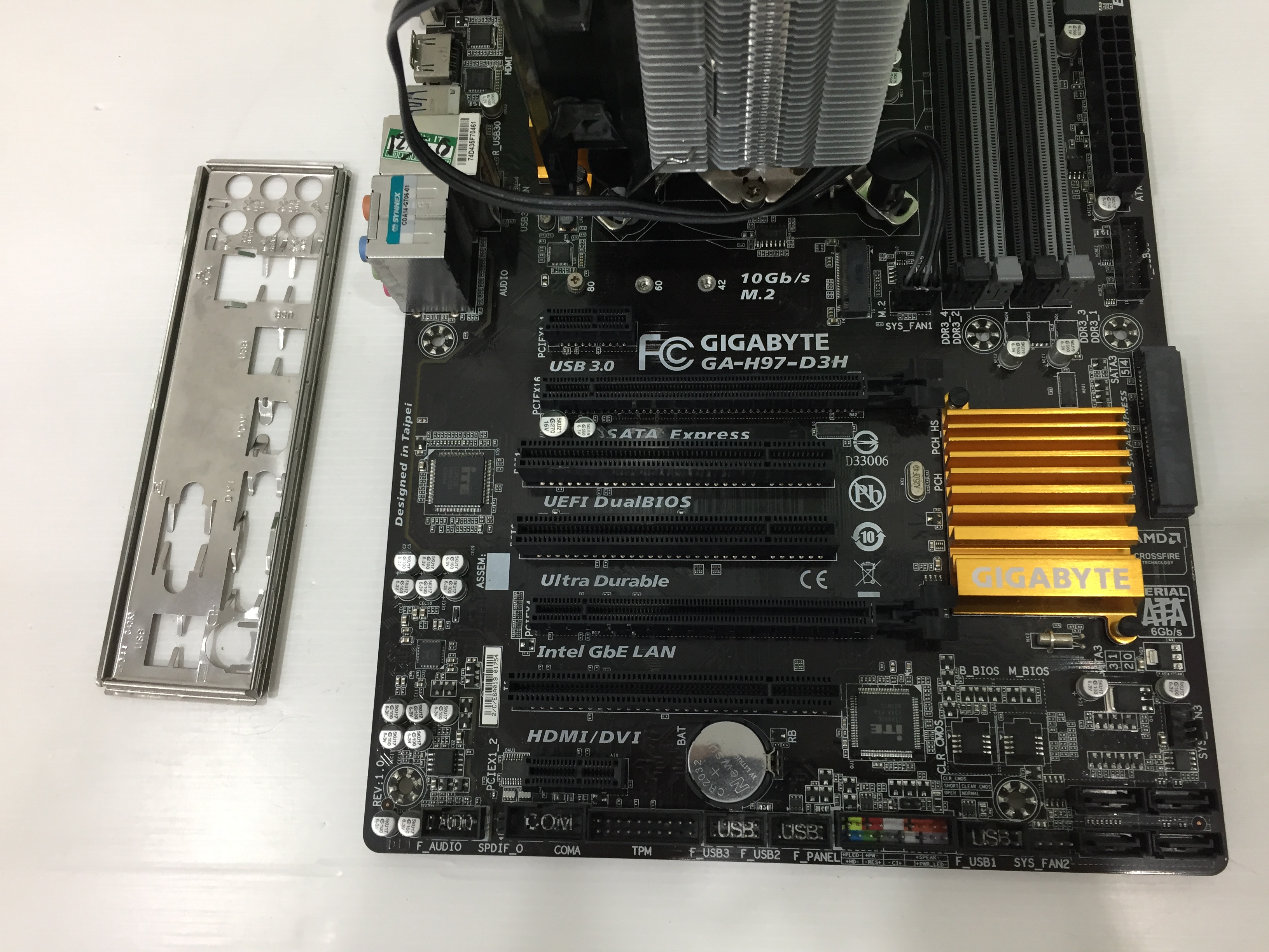 intel Core i7-4770 + Gigabyte GA-H97-D3H