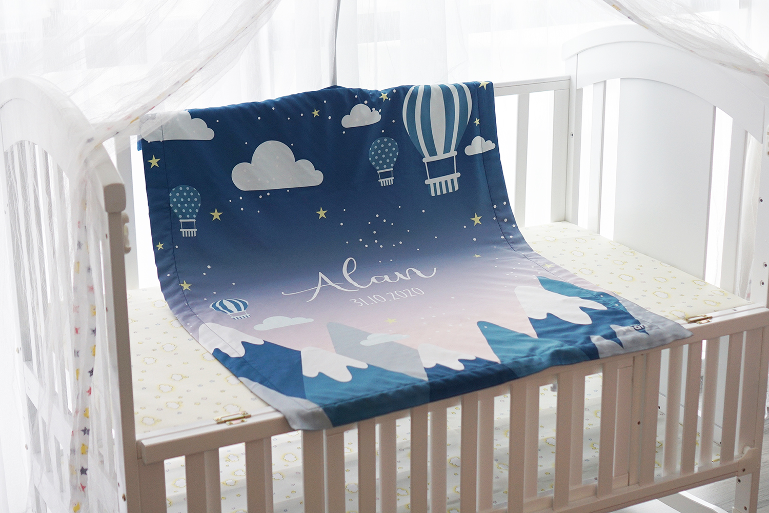 ผ้าห่ม สั่งทำใส่ชื่อ ลายภูเขา - Mountain - Midnight