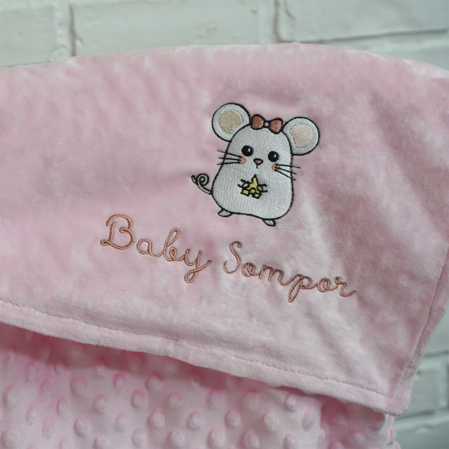 ผ้าห่ม Minky - สีชมพู 75x100cm แบบปักชื่อ+การ์ตูน - Mini Mouse