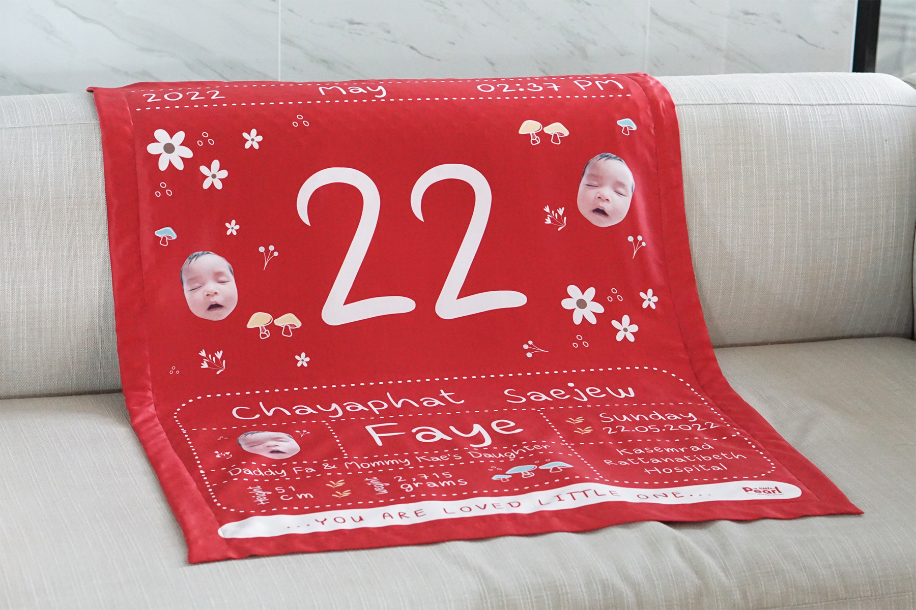 ผ้าห่มเด็ก ใส่ประวัติแรกเกิด ลาย Chinese Calendar - Little Red Riding Hood - Red + ใส่รูปถ่าย