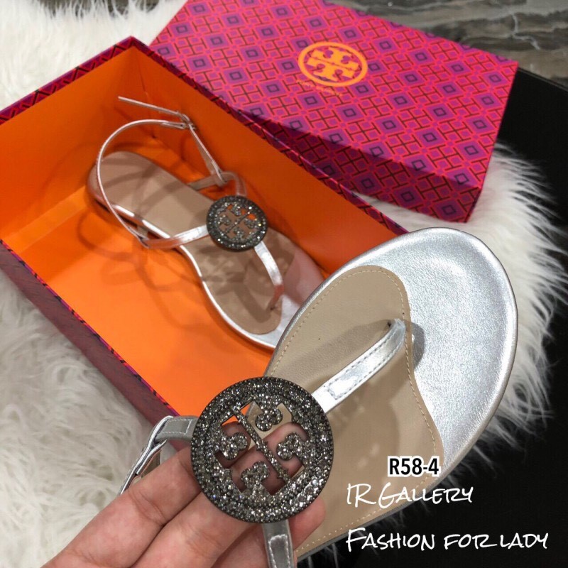 รองเท้าแคะ Style Tory Burch แต่งอะไหล่ (สีดำ)