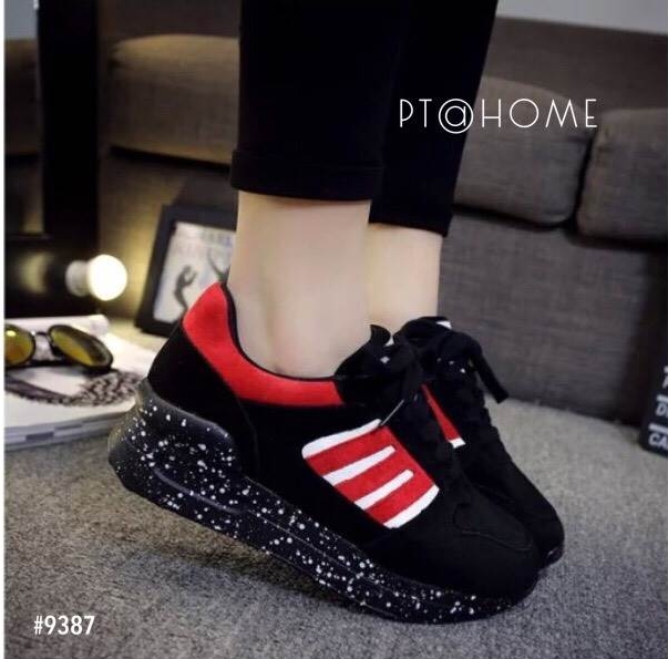 รองเท้าผ้าใบ Sport แถบทูโทน (สีดำ)