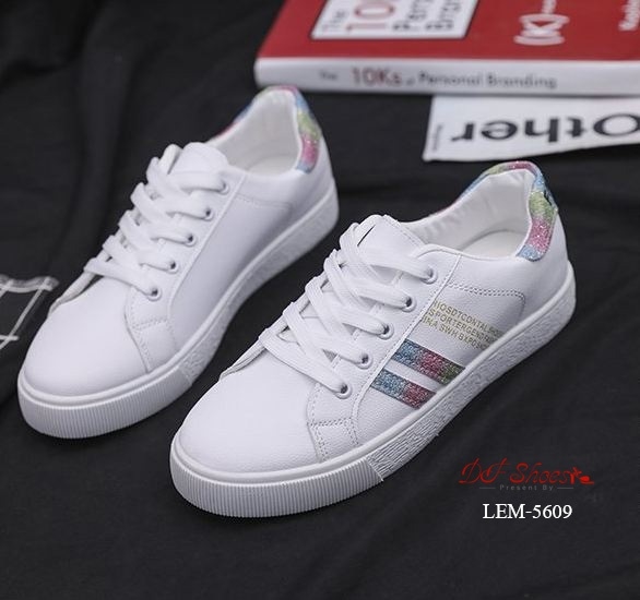 รองเท้าผ้าใบSport girl แต่งแถบกลิตเตอร์ (สีเงิน)