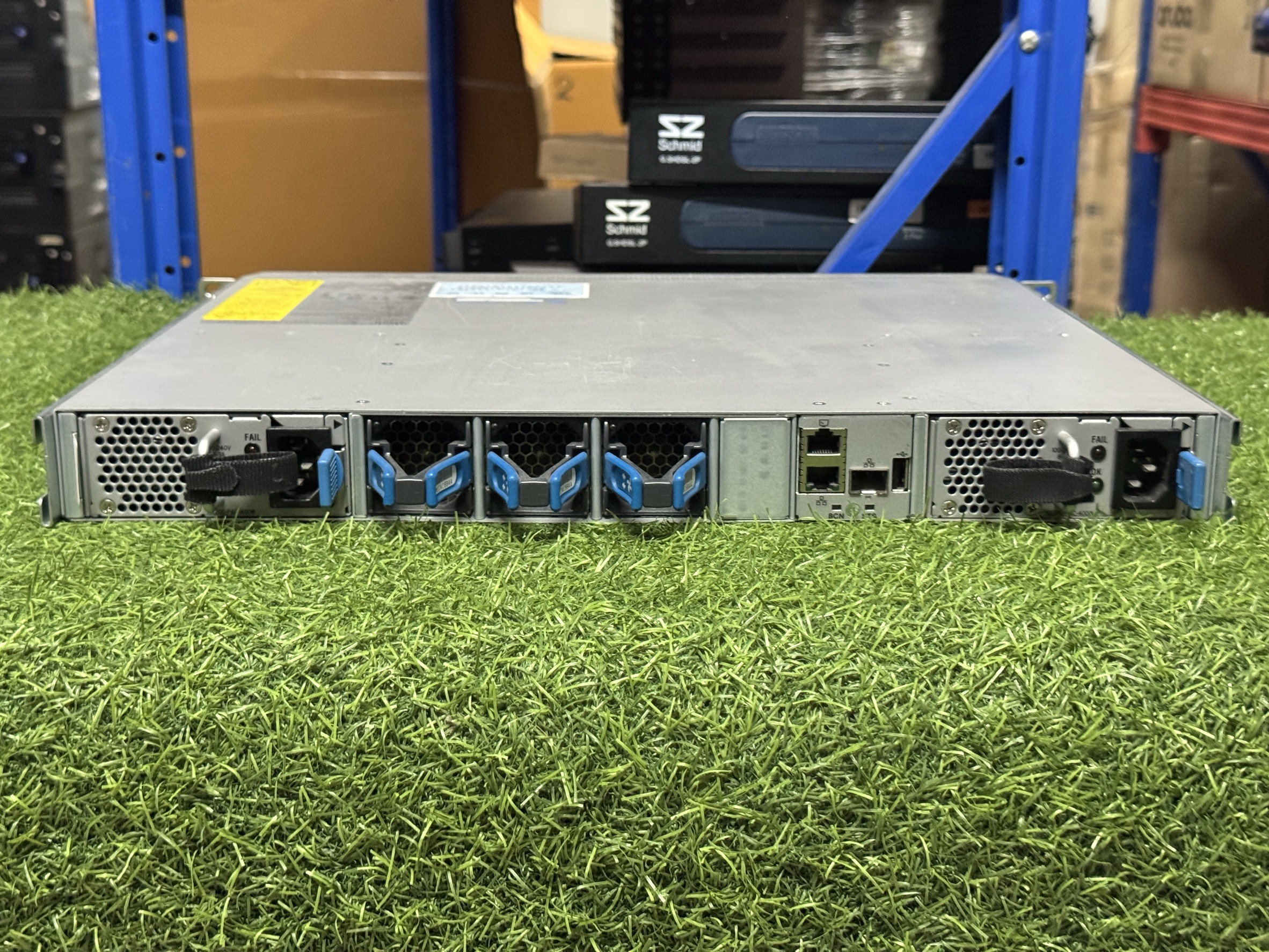 สวิตซ์ Cisco Nexus 92348GC-X 48Port สวิตซ์มือสอง