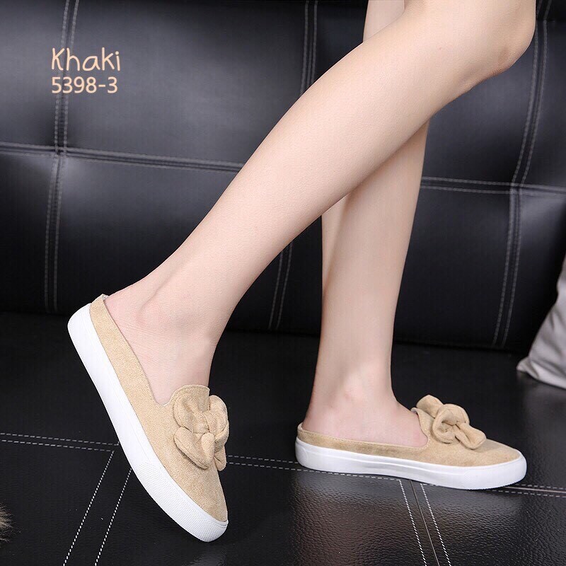 รองเท้าสลิปเปอร์แต่งโบว์ (สีกากี)