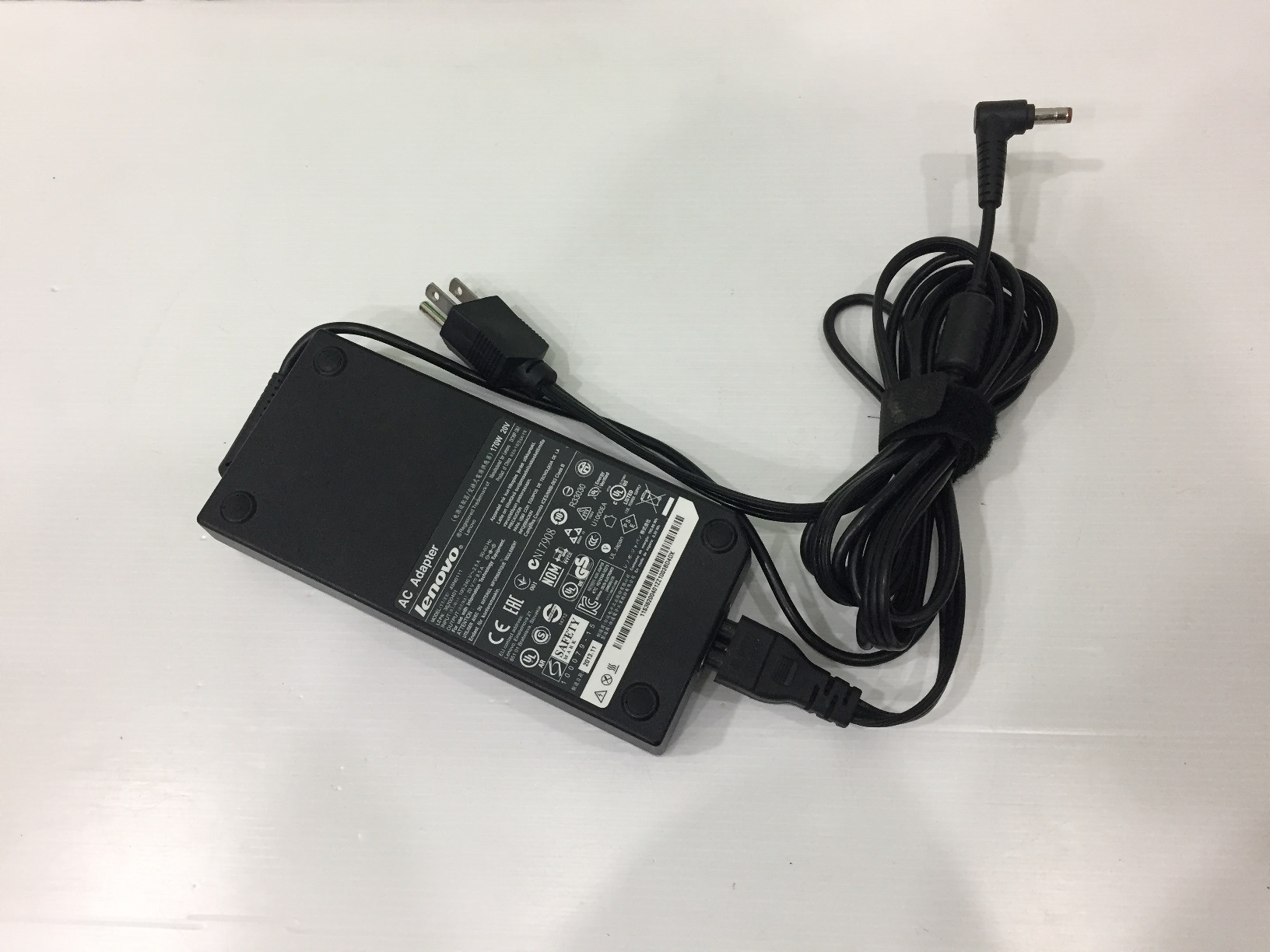LENOVO 20V. 8.5A. มือสอง ของแท้