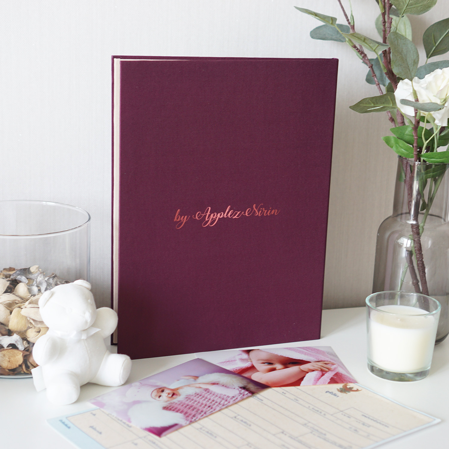 แฟ้มทะเบียนสมรส/สูติบัตร สั่งทำใส่ข้อความ ลาย Water colour Flower Frame - Burgundy