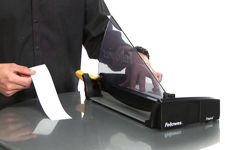 ขายถูก แท่นตัดกระดาษ Fellowes รุ่น Fusion A4