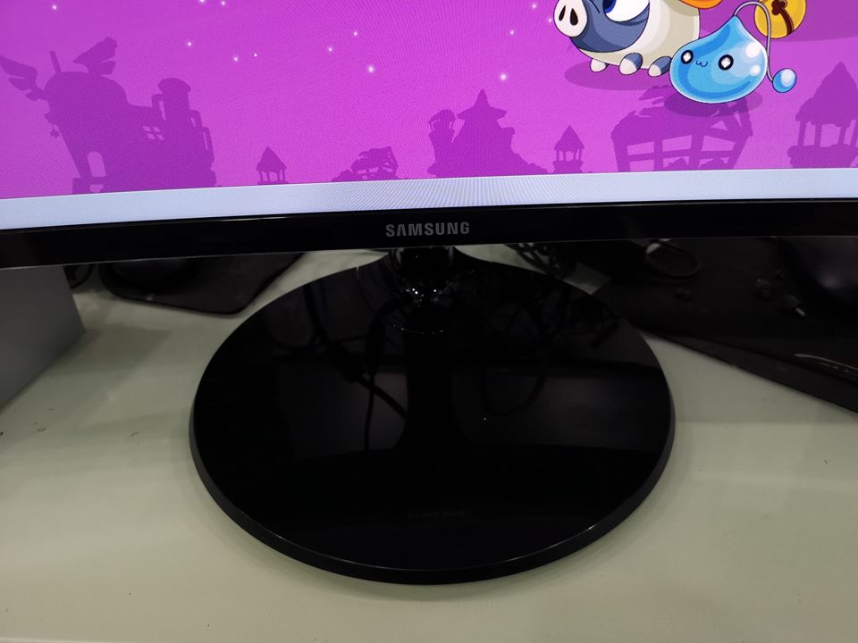 SAMSUNG 27" LC27F390FHEXXT Curve LED