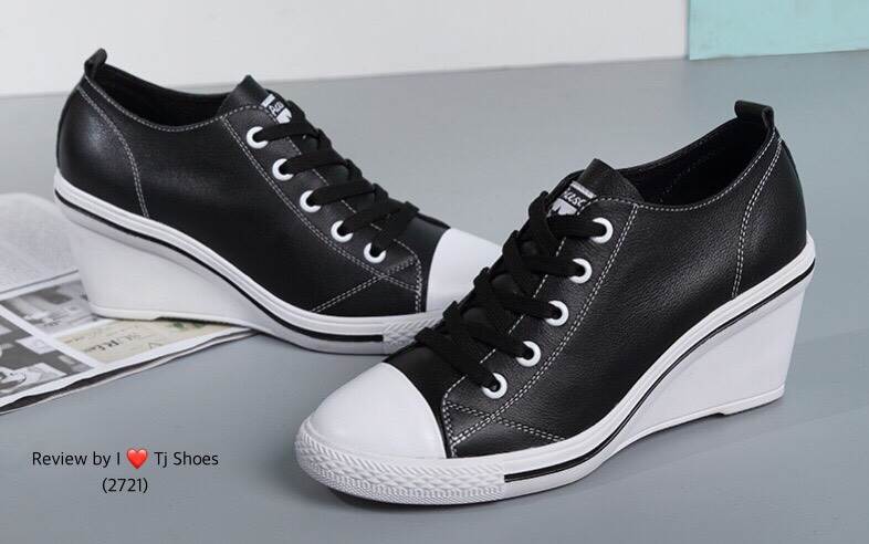 รองเท้าผ้าใบส้นเตารีดหนัง (สีขาว)