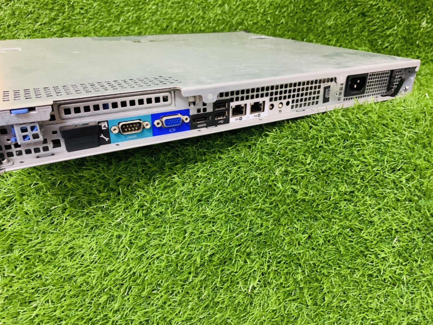 เซิร์ฟเวอร์ Dell PowerEdge R210ii CPU i3-2120 Ram 4GB HDD 500GB