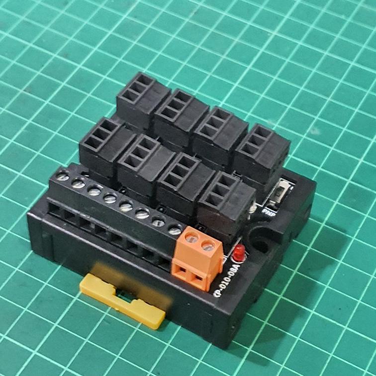 Terminal 3 Wire Input 8 Point (NPN/PNP) KP-010-08A
