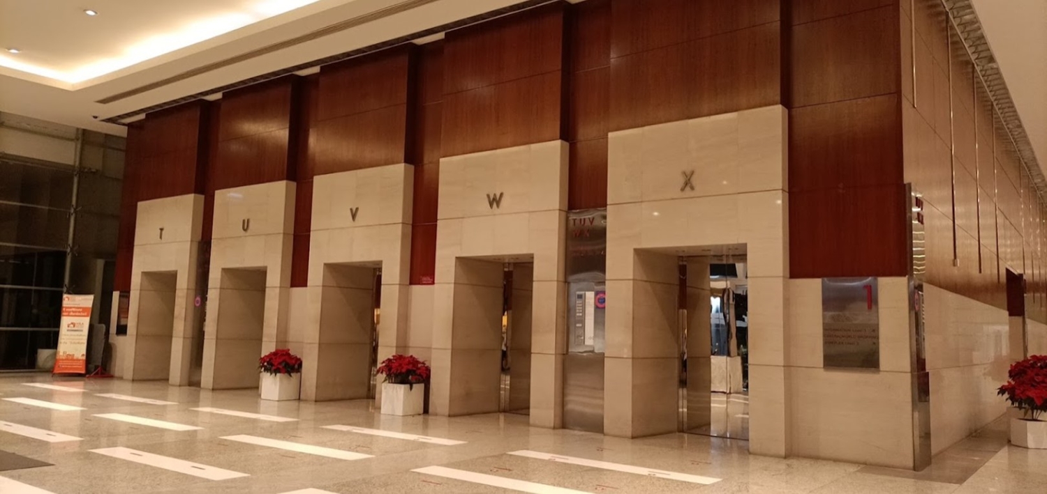 อาคารเซ็นทรัลเวิลด์ ออฟฟิศเศส (CentralwOrld Offices) สำนักงานให้เช่าใจกลางกรุงเทพฯ ติดห้างเซ็นทรัลเวิลด์ ราชดำริ ราชประสงค์ ปทุมวัน