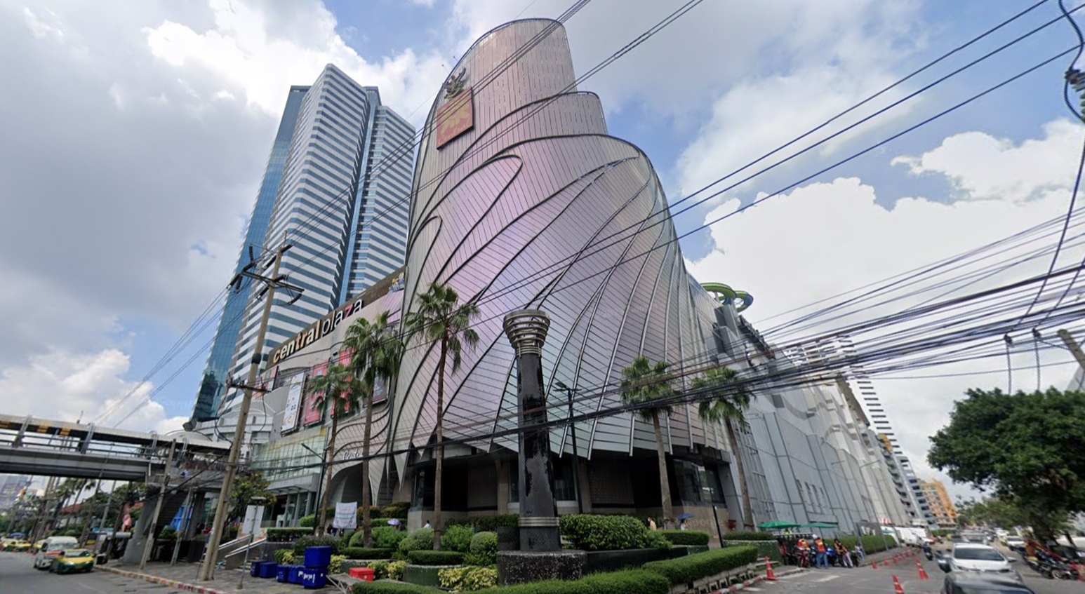 อาคารเซ็นทรัล ซิตี ทาวเวอร์ บางนา (Central City Tower Bangna) สำนักงานให้เช่าติดห้างเซ็นทรัลบางนา ใกล้รถไฟฟ้า MRT ศรีเอี่ยม เพียง 1.2 กม.