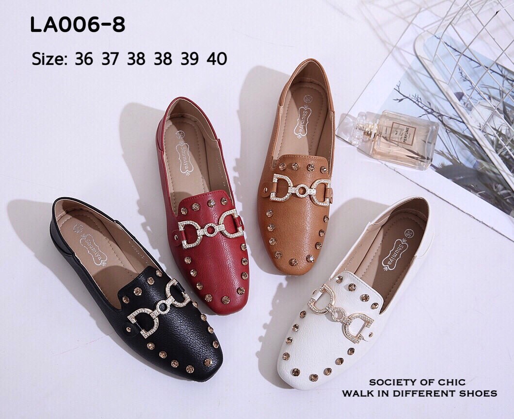 รองเท้าคัทชูนิ่มแต่งอะไหล่ (สีแดง)