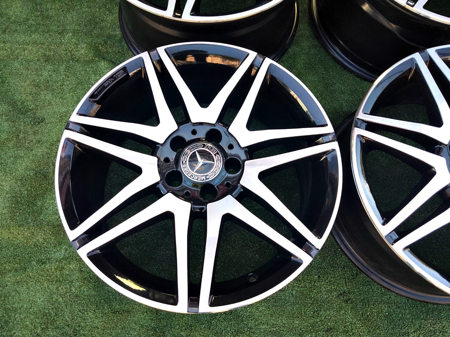 ล้อแท้ AMG 7 spoke 18" w204