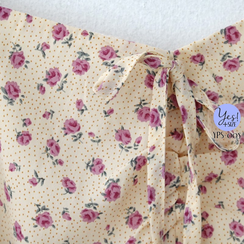 ชุดเดรสสั้นแขนยาว สาวอวบ อก 40-46 นิ้ว สีครีมอมเหลือง ลายดอกไม้สีม่วง YPS-005