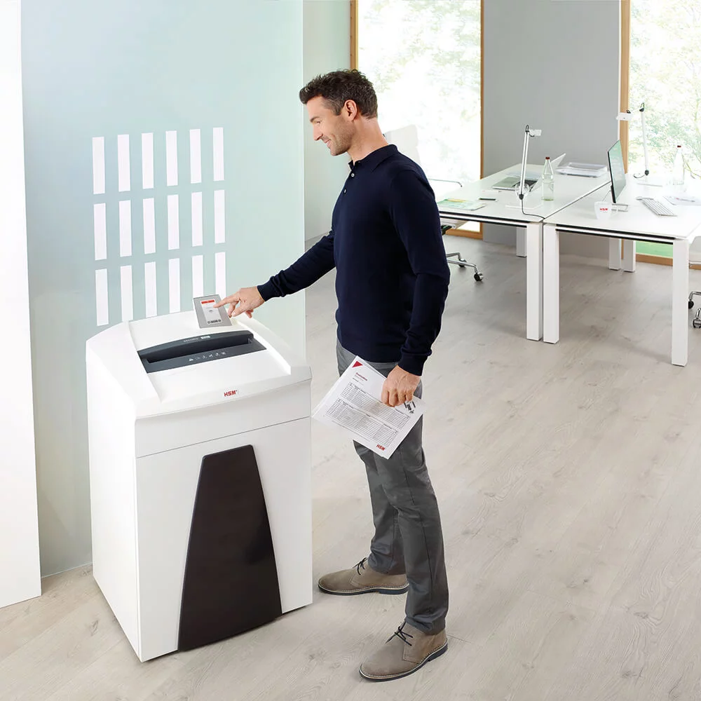 ขายถูก เครื่องทำลายเอกสาร Securio P36i (4.5x30mm.) 27-29แผ่น ตัดเป็นชิ้น